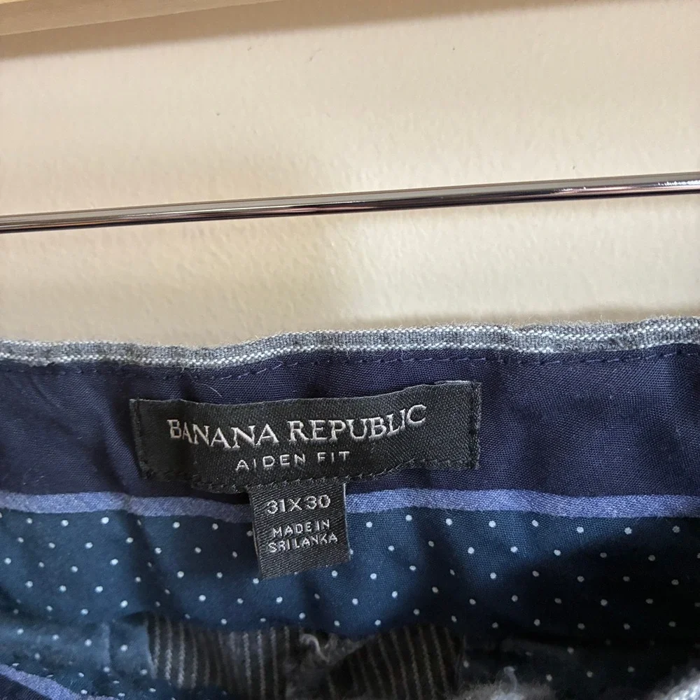 Banana Republic Aiden Slim Fit Chino Pants 31x30 Blue White Stripe Mens Cotton